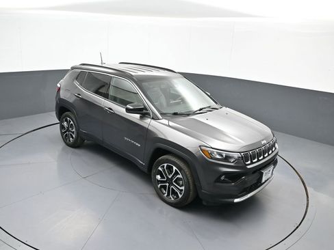 Used 2023 Jeep Compass Limited AWD/4WD image 34