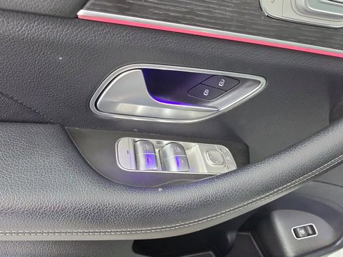 Used 2023 Mercedes-Benz GLE 350 4MATIC image 18
