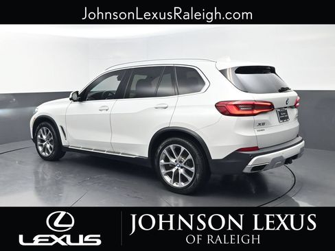Used 2019 BMW X5 xDrive50i w/ Premium Package 2 AWD/4WD image 7