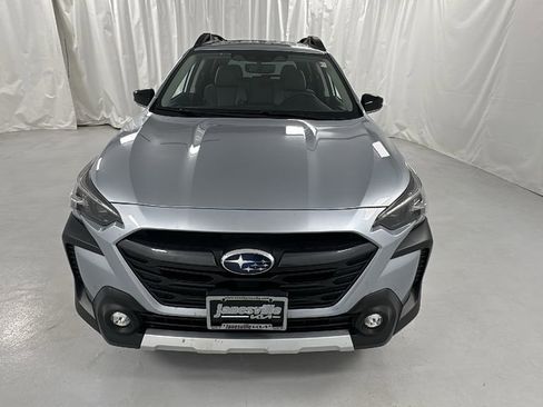 Used 2024 Subaru Outback Limited XT image 8