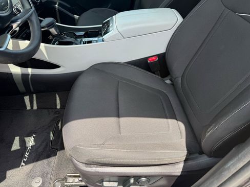 Used 2022 Hyundai Tucson SEL FWD image 10