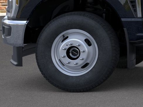 New 2026 Ford F350 XLT w/ XLT Premium Package image 19