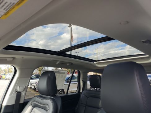 New 2026 Lincoln Aviator Reserve image 10