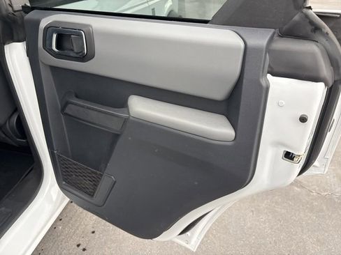 Used 2023 Ford Bronco Big Bend image 12