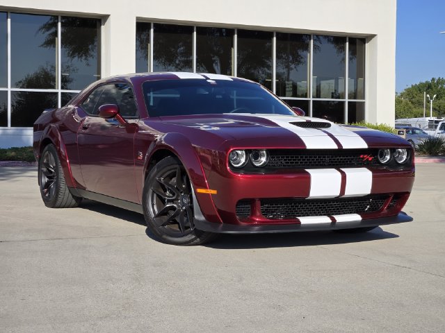 Used 2022 Dodge Challenger R/T Scat Pack RWD image 1