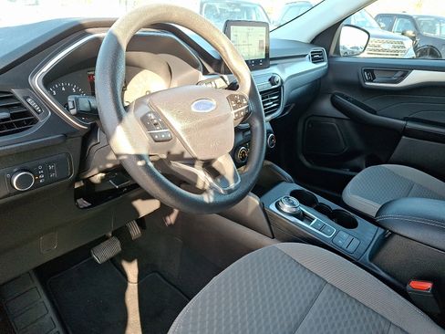 Certified 2022 Ford Escape SE image 16