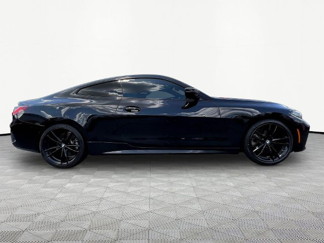 Used 2022 BMW 430i Coupe w/ M Sport Package RWD image 8