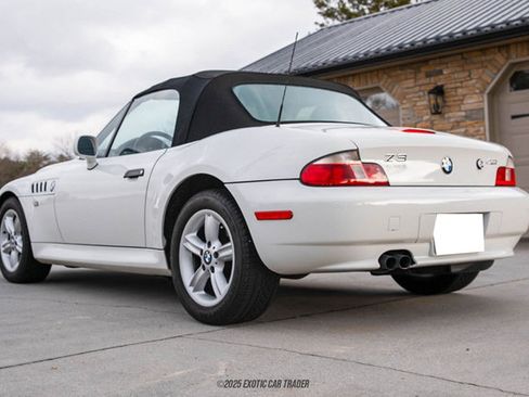 Used 2000 BMW Z3 2.5i image 6