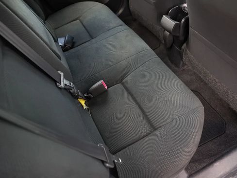 Used 2009 Toyota Yaris Sedan w/ Convenience Pkg FWD image 22