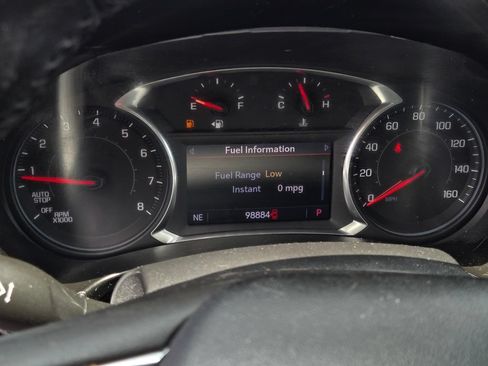 Used 2024 Chevrolet Equinox LT AWD/4WD image 54