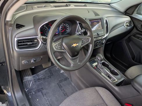 Certified 2022 Chevrolet Equinox LT FWD image 12