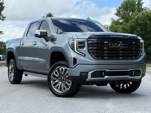 Used 2026 GMC Sierra 1500 Denali Ultimate AWD/4WD image 1
