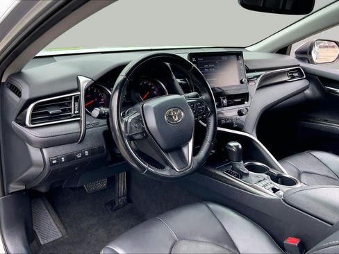 Certified 2022 Toyota Camry XSE FWD image 17
