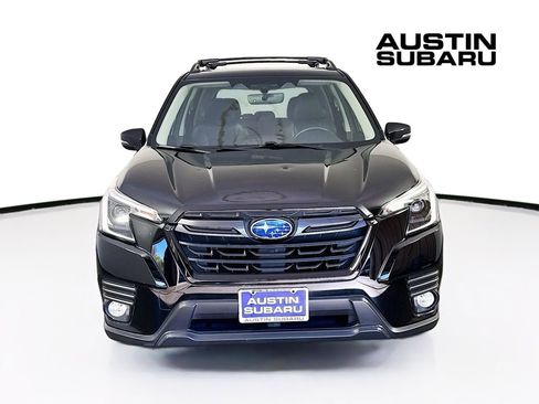 Used 2022 Subaru Forester Limited w/ Popular Package #2 image 2