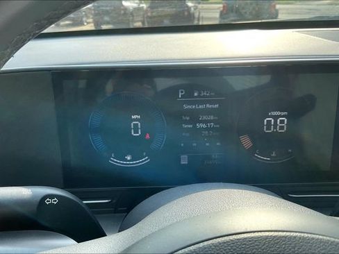 Used 2025 Hyundai Kona SEL AWD/4WD image 13