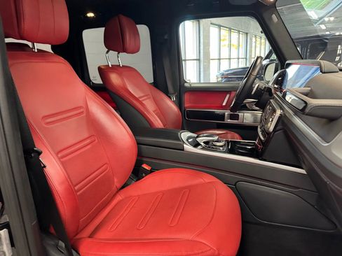 Used 2024 Mercedes-Benz G 550 image 23