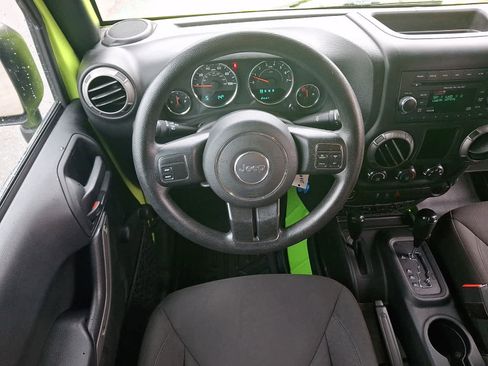 Used 2017 Jeep Wrangler Sport AWD/4WD image 16