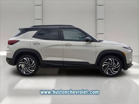 New 2026 Chevrolet TrailBlazer RS w/ Convenience Package FWD image 6