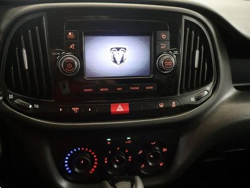 Used 2022 RAM ProMaster City Tradesman w/ Window Group 05 FWD image 19