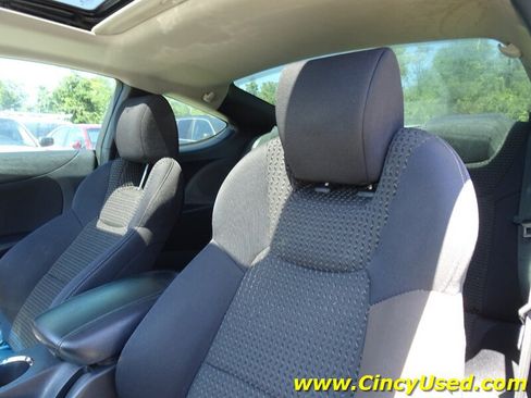 Used 2011 Hyundai Genesis 2.0T RWD image 12