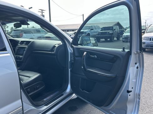 Used 2016 GMC Acadia Denali AWD/4WD image 30