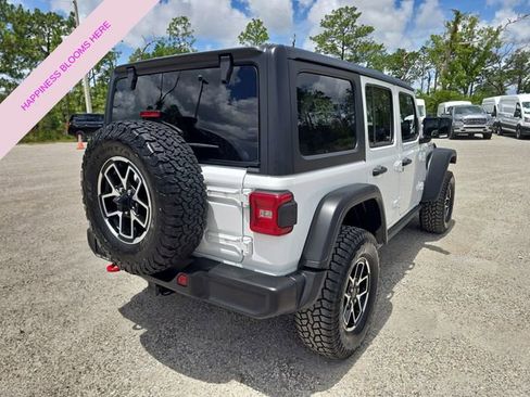 Certified 2024 Jeep Wrangler Unlimited Rubicon AWD/4WD image 3