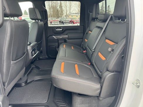 Used 2021 GMC Sierra 2500 AT4 w/ AT4 Premium Plus Package image 18