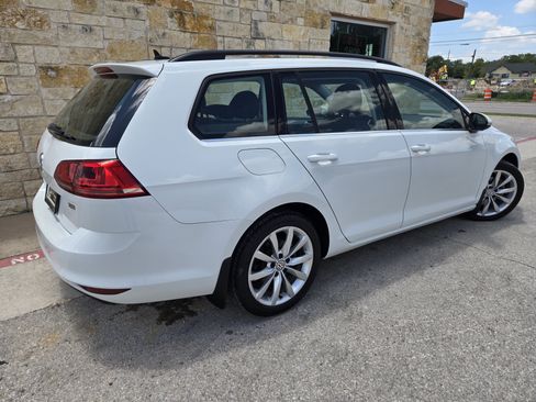 Used 2015 Volkswagen Golf SE w/ Lighting Package FWD image 20