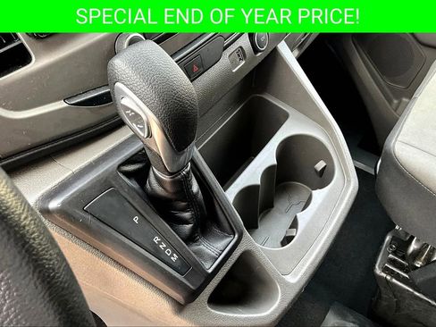 Used 2022 Ford Transit 350 XLT image 17