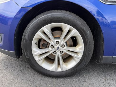 Used 2015 Ford Taurus SEL w/ Equipment Group 201A AWD/4WD image 35
