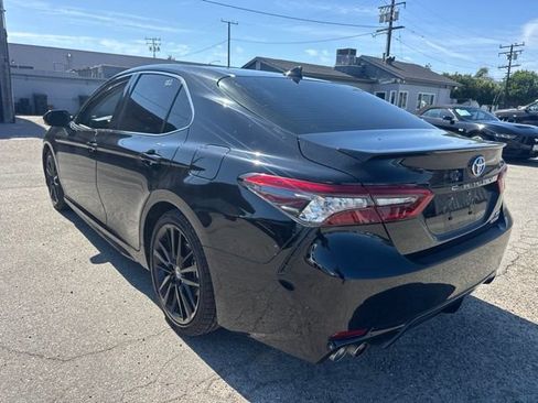 Used 2024 Toyota Camry XSE w/ Cold Weather Package FWD image 7