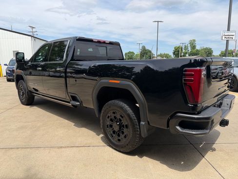 Used 2025 GMC Sierra 3500 Denali w/ Denali Reserve Package AWD/4WD image 6