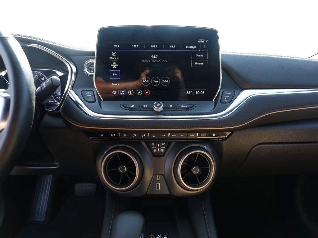 Used 2024 Chevrolet Blazer Premier FWD image 16