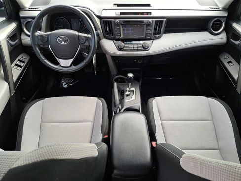 Used 2017 Toyota RAV4 XLE image 11