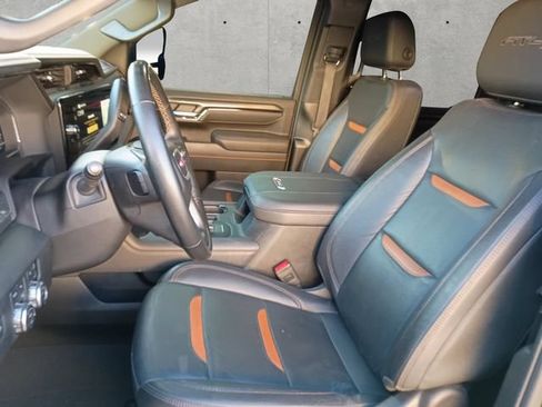 Used 2025 GMC Sierra 2500 AT4 w/ AT4 Premium Plus Package AWD/4WD image 19