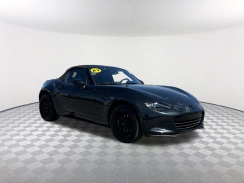 Used 2023 MAZDA MX-5 Miata Grand Touring image 4