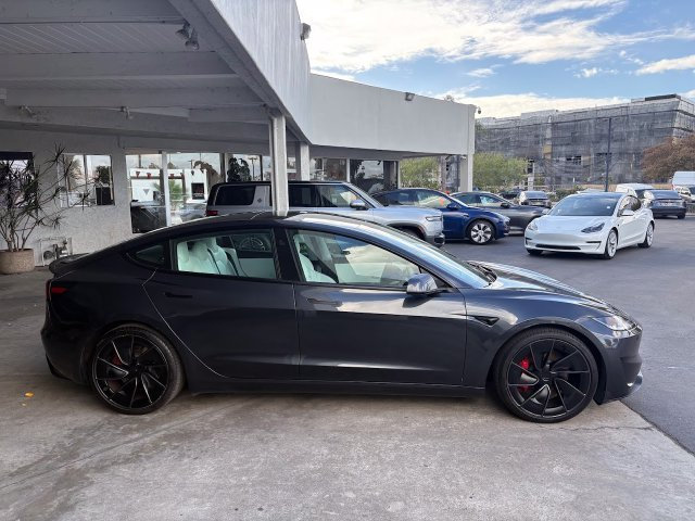 Used 2025 Tesla Model 3 Performance AWD/4WD image 2