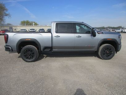 New 2026 GMC Sierra 2500 AT4