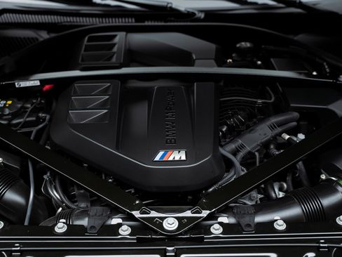 Used 2025 BMW M2 w/ Lighting Package RWD image 77