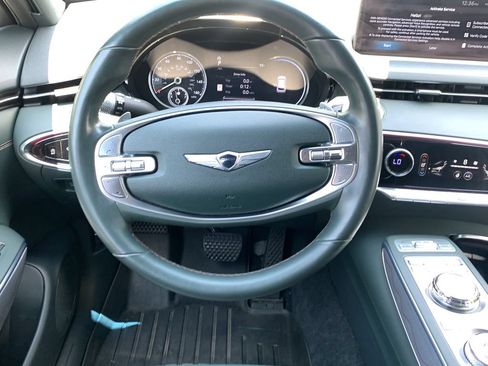 Certified 2023 Genesis GV70 2.5T w/ Advanced Package AWD/4WD image 21