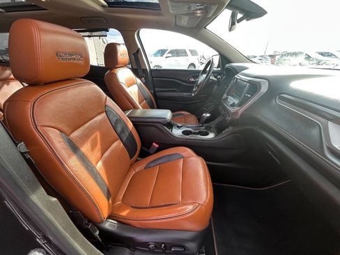 Used 2017 GMC Acadia SLT image 14