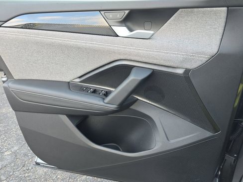 New 2026 Volkswagen Tiguan S image 23