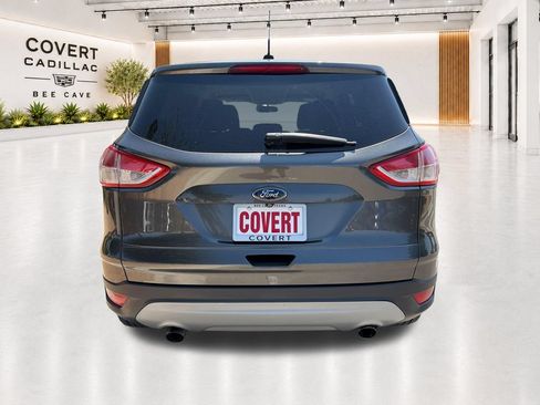 Used 2015 Ford Escape SE FWD image 9