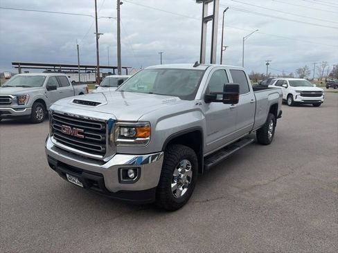 Used 2019 GMC Sierra 3500 SLE w/ SLE Preferred Package image 2