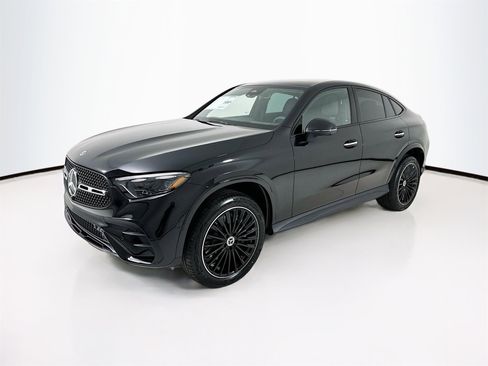New 2026 Mercedes-Benz GLC 300 4MATIC image 3