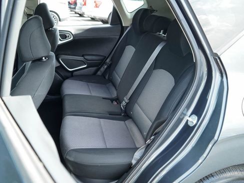 Used 2022 Kia Soul LX w/ Technology Package image 29