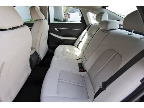 Used 2025 Hyundai Sonata SEL FWD image 7
