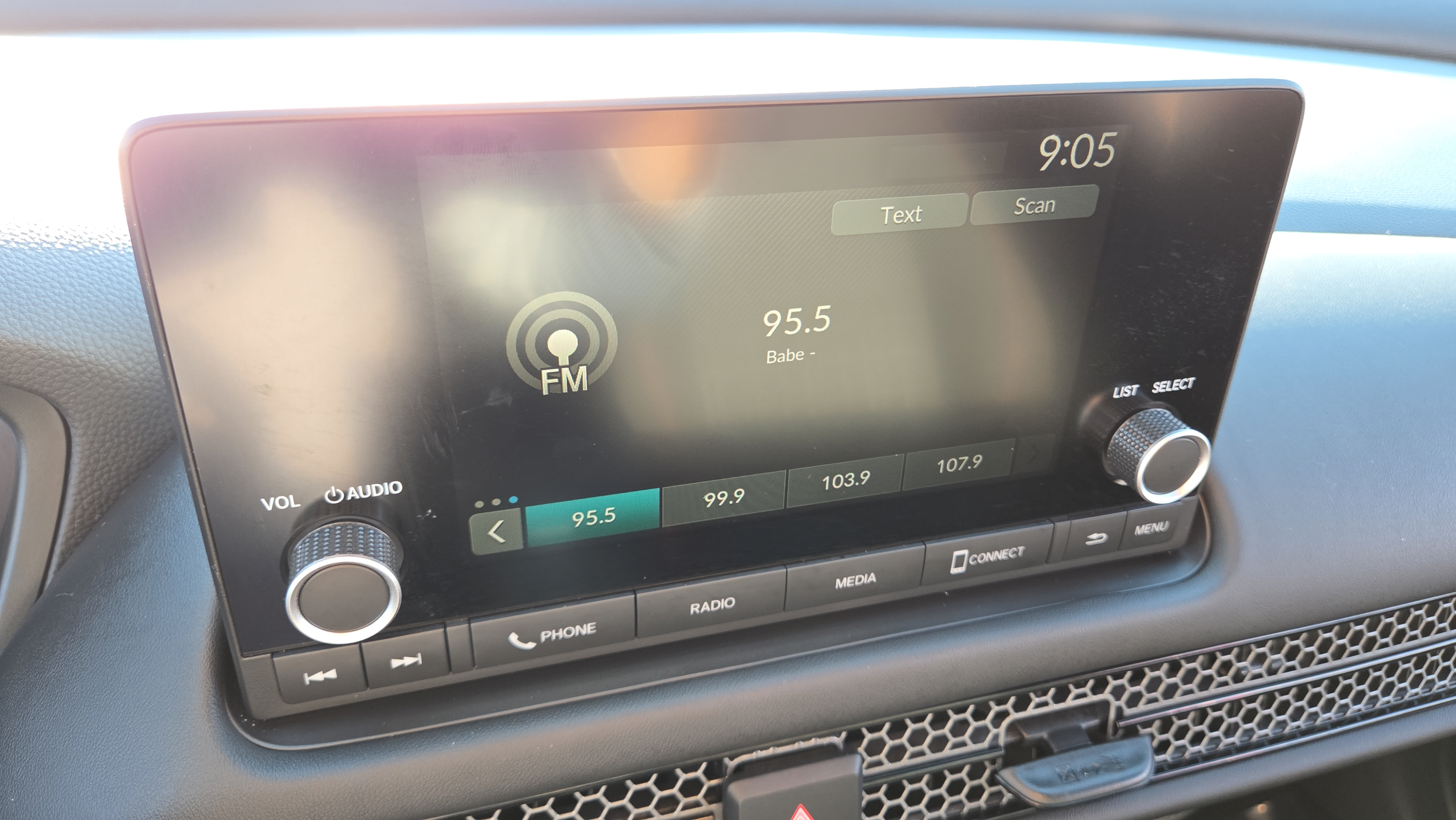 Used 2025 Honda HR-V Sport image 27