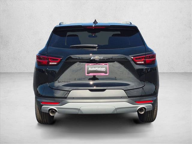 New 2026 Chevrolet Blazer LT w/ Midnight/Sport Edition FWD image 7