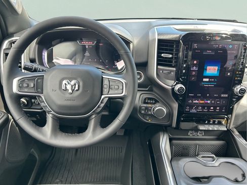 New 2026 RAM 1500 Big Horn AWD/4WD image 23